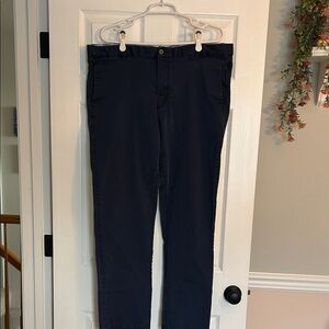 Tommy Bahama Men's Navy Casual Chinos - Classic Straight Fit